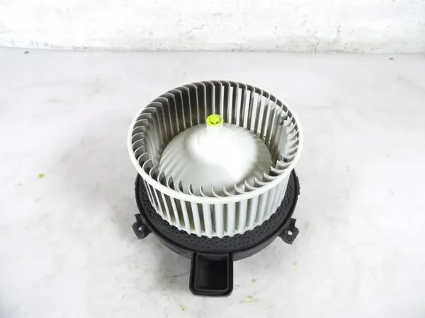 Soplador de aire Opel Astra K OEM 0130309503 - Usado image 2