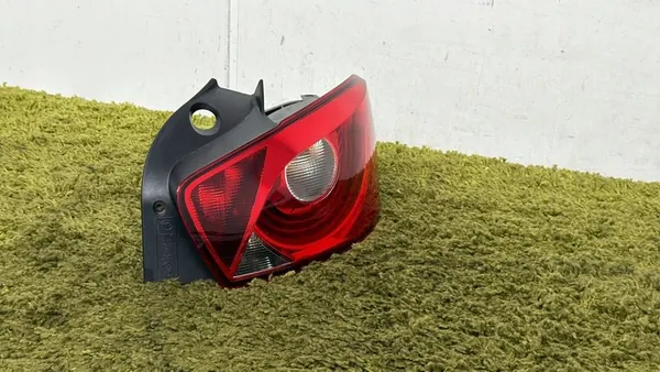 Luz Trasera Derecha Seat Ibiza IV 4 6J 12-17 HB 5D image 2