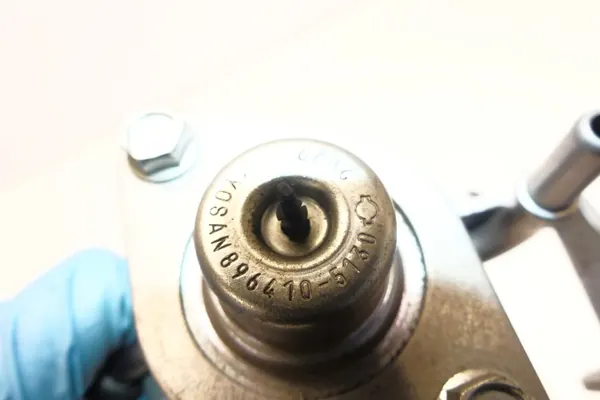 Infiniti Kraftstoffregelventil OEM KAMABA 896410-5130 image 5