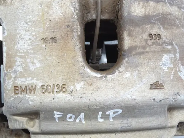 Etujarruvasara vasen OEM 60/36 BMW F10:lle image 6