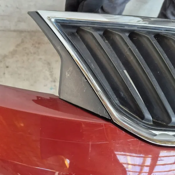 Paraurti anteriore SKODA RAPID 12-17 image 6