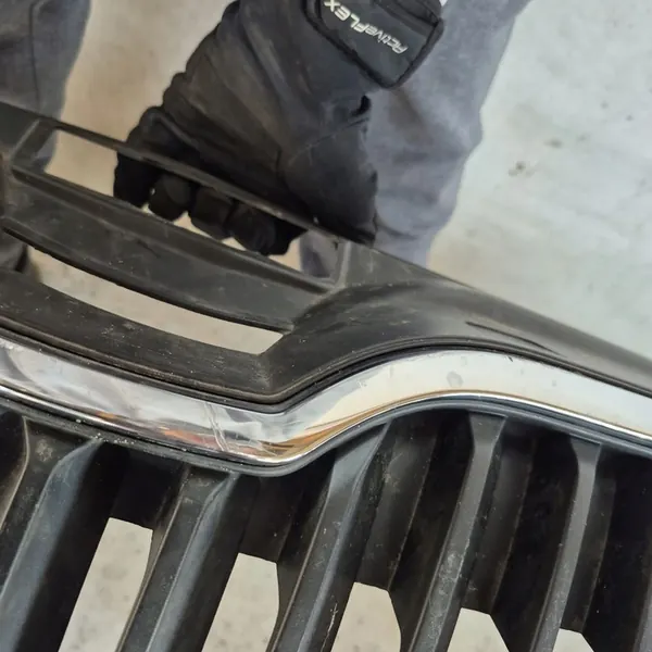 Paraurti anteriore SKODA RAPID 12-17 image 7