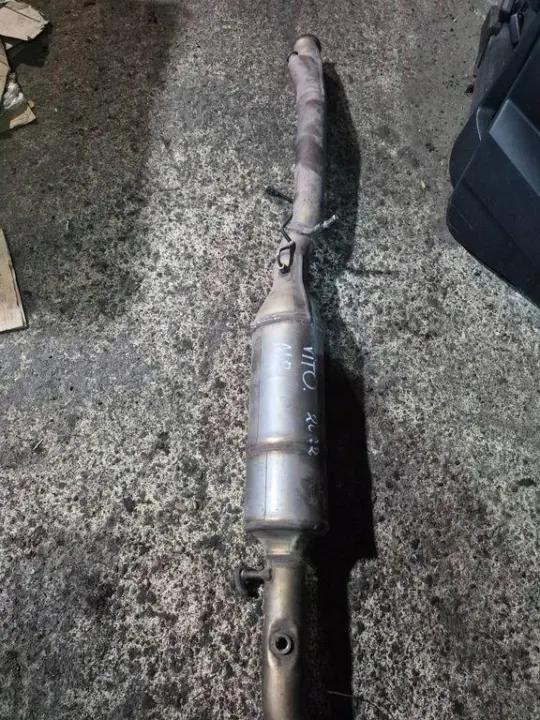 Mercedes Vito 447 DPF A4474901501 OEM Gebraucht image 3