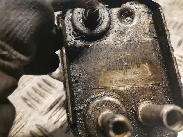 Arrefecedor de combustível Mercedes-Benz OEM 6110780079 - Usado image 4