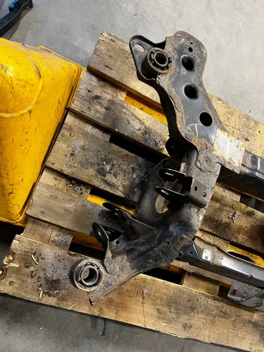 Suspensão traseira Ford OE OEM iscarparts image 6