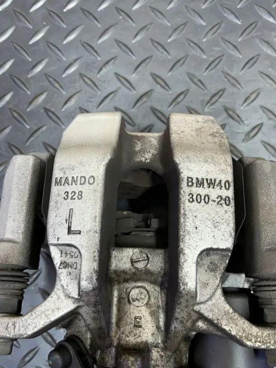 Set Bromsskivor & Bromsok OEM Fram & Bak BMW G20 image 7