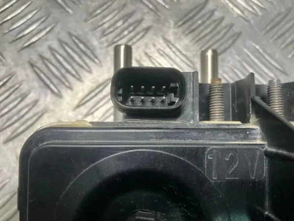 Inwenter Volvo OE pour XC40 2.0L Hybride 2024 image 4