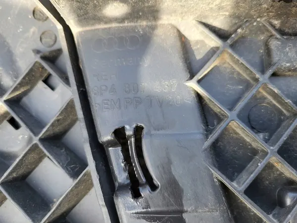 Parachoques delantero Audi A3 8P Sportback Negro OE image 8