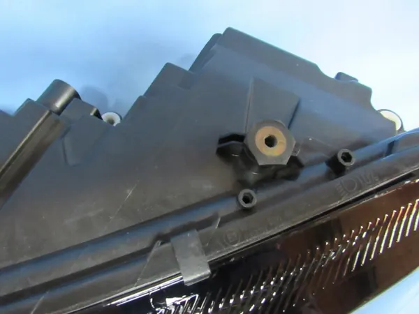 Farol esquerdo Skoda Octavia III Lift Full LED image 7