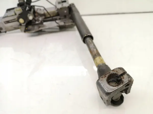 OEM 1T0419502J Ohjauspylvään risti VW Touran image 4