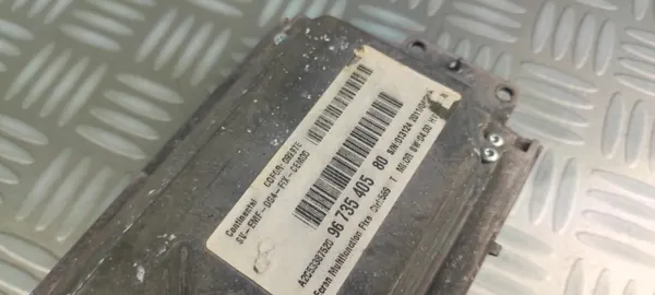 Écran radio navigation OEM 9673540580 pour Citroen image 7