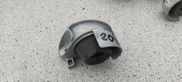 Jeep OE Pakoputken kannatin OEM 68440476AA Oikea puoli image 2