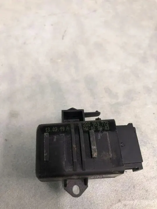 SEAT Rele OEM 2Q0959772 ARONA KJ7 1.0L:lle image 2
