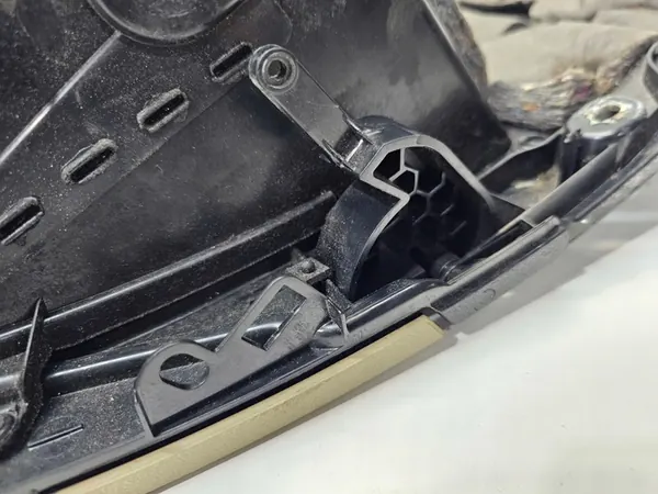 Matkustajatilat Audi A3 8P Lift 8P1857035A 8C1 Kerman image 7