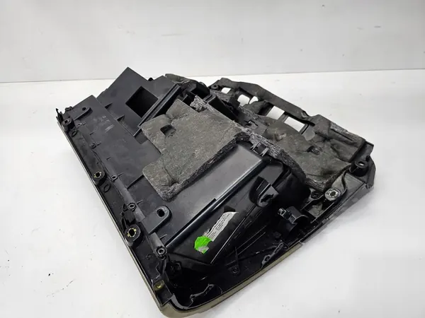 Matkustajatilat Audi A3 8P Lift 8P1857035A 8C1 Kerman image 8