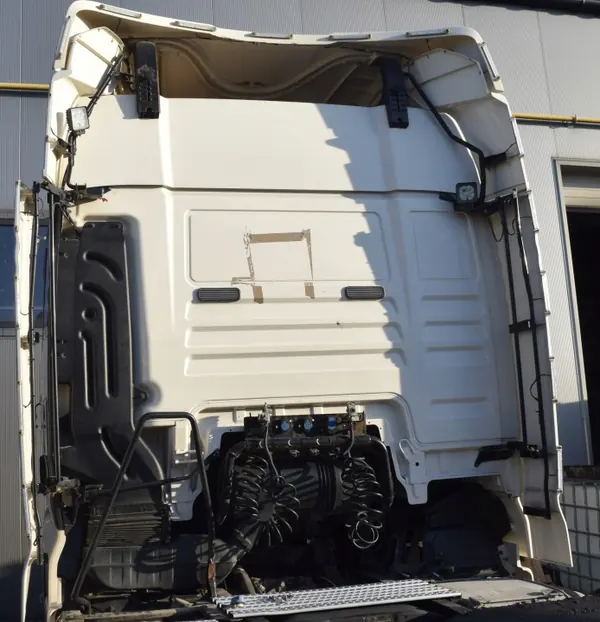 Koko ohjaamo MAN TGX XLX E6 440hv - Käytetty kunto image 4