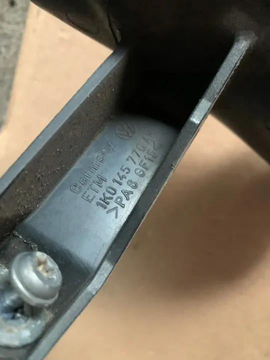 SKV 1K0145770AH Tubería de Turbo image 4