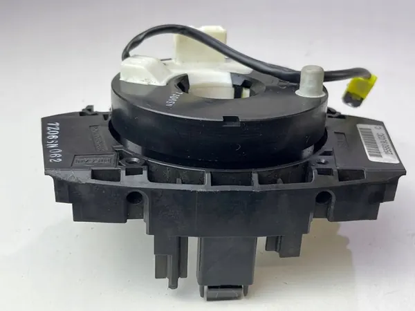 Rückholgurt Nissan Note E11 image 6