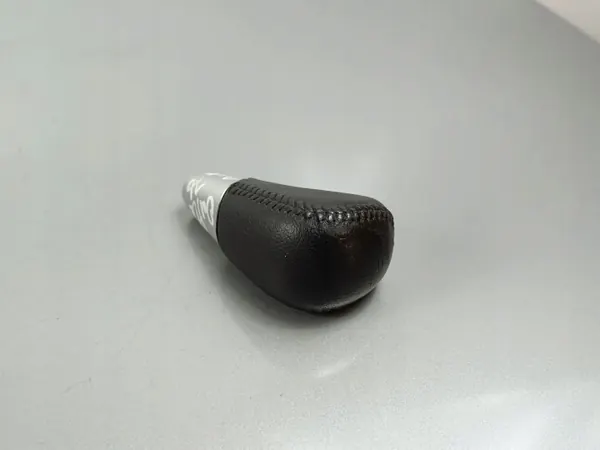 Pomo de mudanças Mitsubishi Outlander OEM FOB35906 image 2