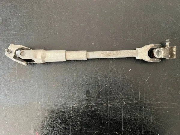 BMW 1 3 X1 Joint de colonne de direction image 2
