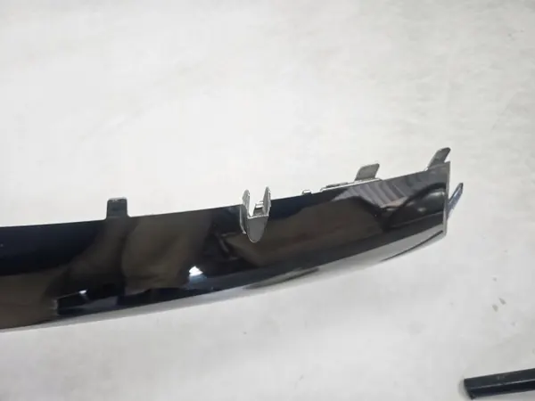 Mercedes CLA W117 Moldura Cromada Para-choques Traseiro OEM A1178850023 image 6