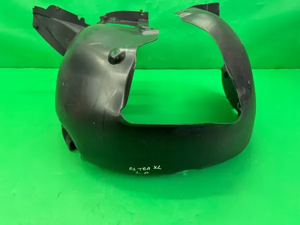 Front Left Wheel Arch 5P0809957B SEAT Altea XL image 3