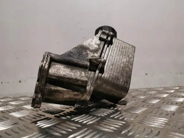 Jeep Oliefilterbasis OEM FOB844 - Gebruikt image 4