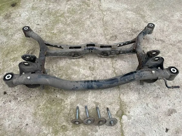 Volkswagen PASSAT B7 2011 Telaio Posteriore image 4