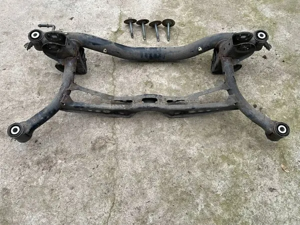 Volkswagen PASSAT B7 2011 Telaio Posteriore image 5