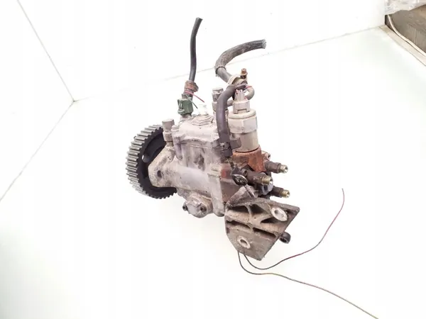 Bomba de inyección Opel OE 97185242 usada image 4