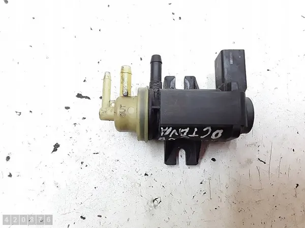 Solenoide de Válvula de Vácuo Skoda Octavia 2016 2000 TDI image 2
