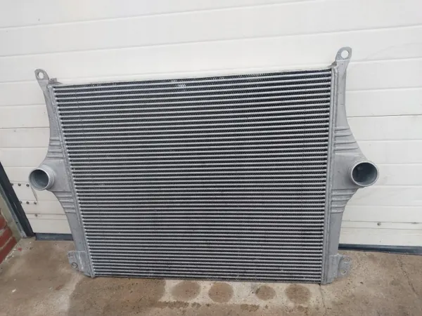 Scania RS NGS Intercooler OEM 2861478 - Begagnad image 2