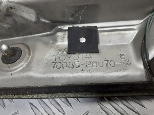 Takaluukku Toyota Previa II 1C0 image 2