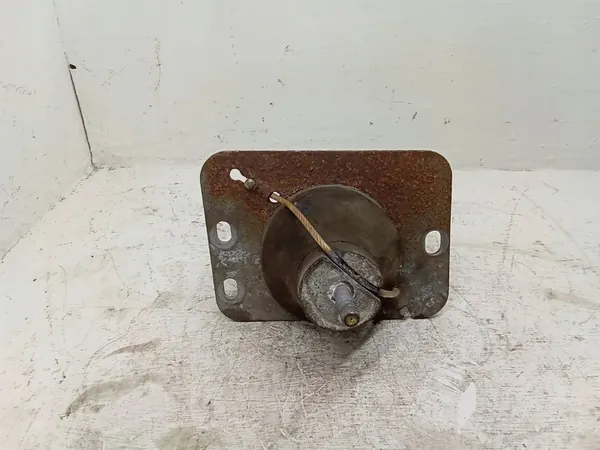 Renault Trafic II (X83) 2014 Engine Mount image 4