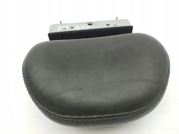 Volvo XC90 2004 Linker 3e rij hoofdsteun OEM AMD147474 image 4