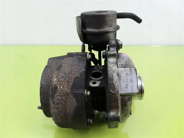 Turbo Renault Nissan Dacia 1.5 DCI OEM 507856H82303720 image 4