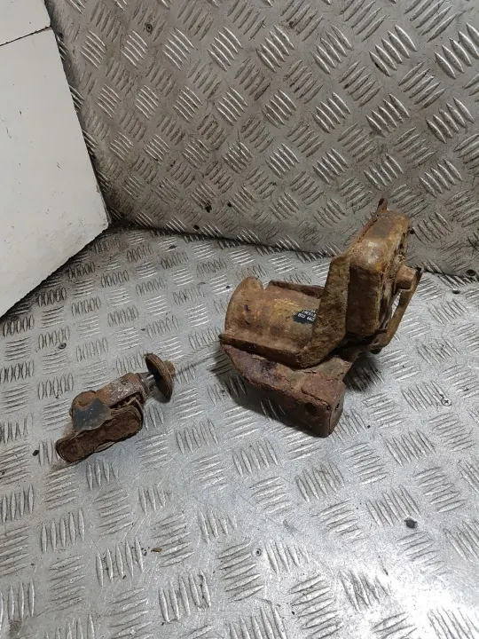 Reserveradwinde FORD OEM 7M0803660D - Gebraucht image 3