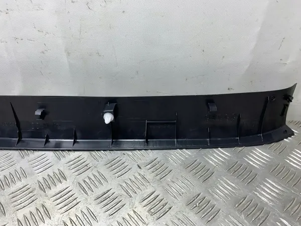 Subaru Outback Kofferraumdeckel-Abdeckung OEM 94044AN100 image 7