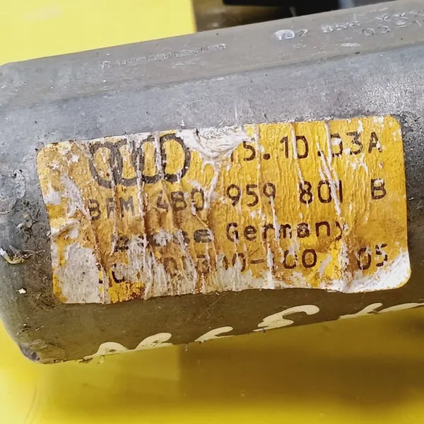 Elevador de vidro traseiro esquerdo Audi A6 C5 8 pinos 4B0839397B image 3