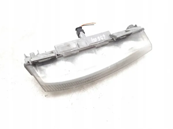 Feu de jour Mercedes-Benz E-Class Gauche OEM A2049068900 image 10
