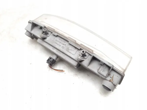 Feu de jour Mercedes-Benz E-Class Gauche OEM A2049068900 image 4