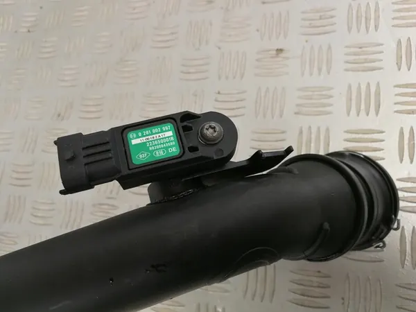 Renault OE 8200981498 Tubería de intercooler image 3