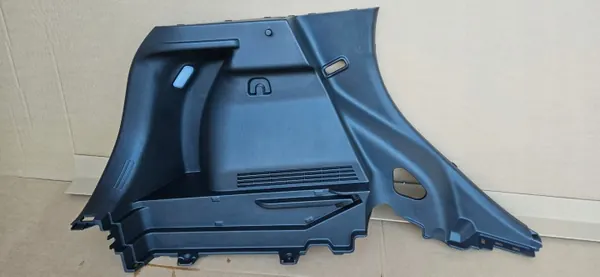 Hyundai Kona bagageutrymmesfoder OEM 85730-CM100 Vänster bak image 4