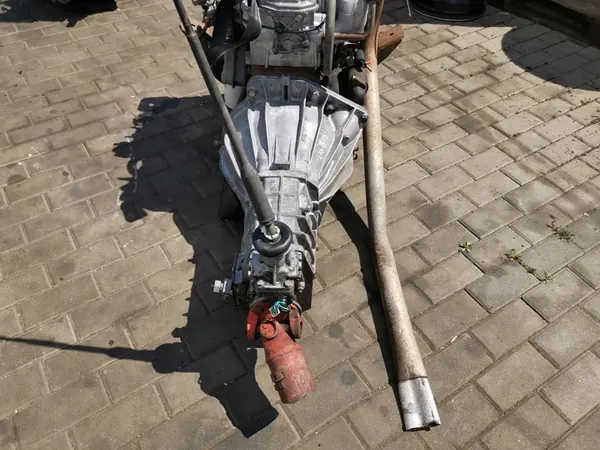 IVECO DAILY 2.5 TD Vaihteisto OEM 211313 9128022 1505 8585109 image 2