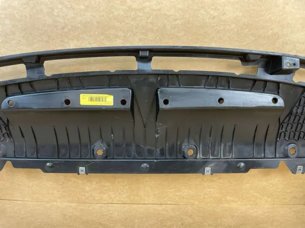 Grille de pare-chocs avant OEM JYHRTGERFWED Ford Kuga III image 9