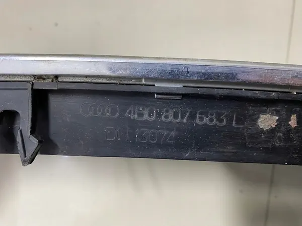 AUDI A6 C5 Front Bumper Grille 4B080783L image 3