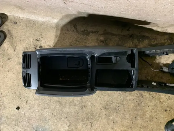 Middenconsole armsteun Mercedes C W204 OEM A2046800050 image 7
