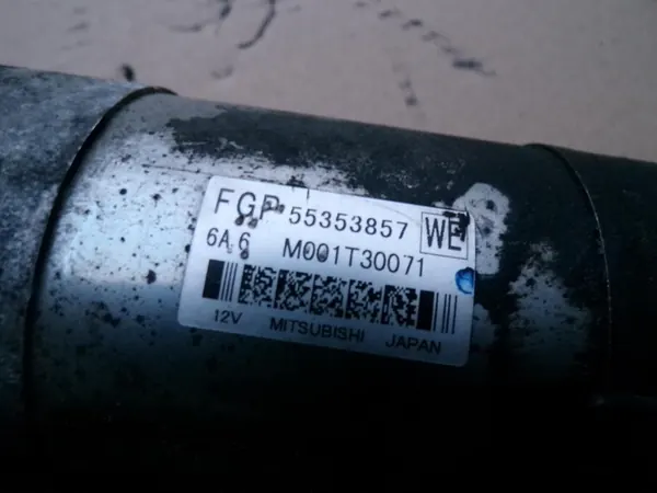 Motor de arranque Opel Insignia Vectra C Astra H 2.0 CDTI image 4