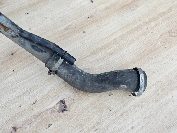 Pescoço de enchimento combustível OEM 39021455 Opel Astra J Diesel image 5