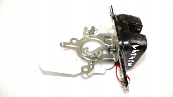 Serrure de hayon Jeep Cherokee V OEM 368446639 (2015-2018) image 4